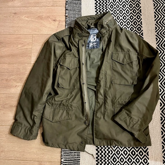 Bandit M-65 Classic Military Jacket in Medium. - Picture 2 of 3